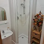 Ubytovani U Zameckeho Parku Privat bolig